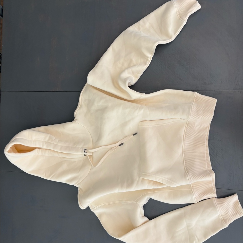 Cream Hooded Cropped Sweatshirt